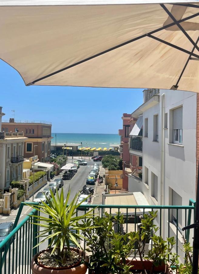 Ostia Bed And Beach Exteriör bild
